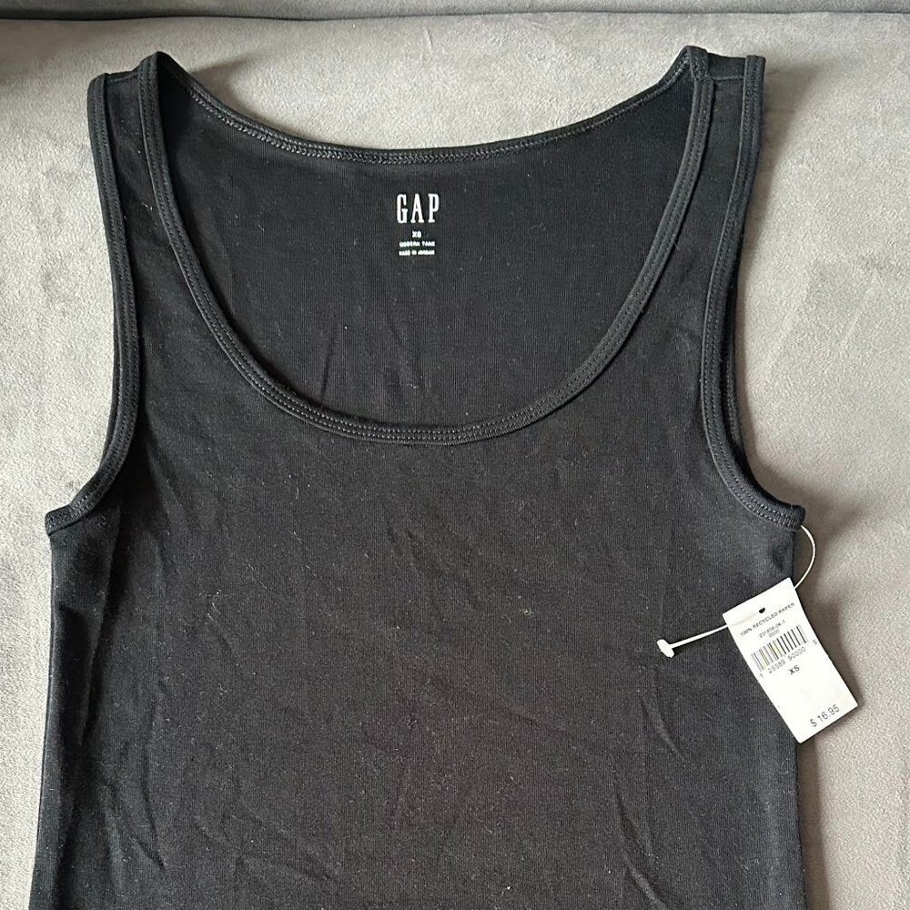 Gap sleeveless tank top Size XS